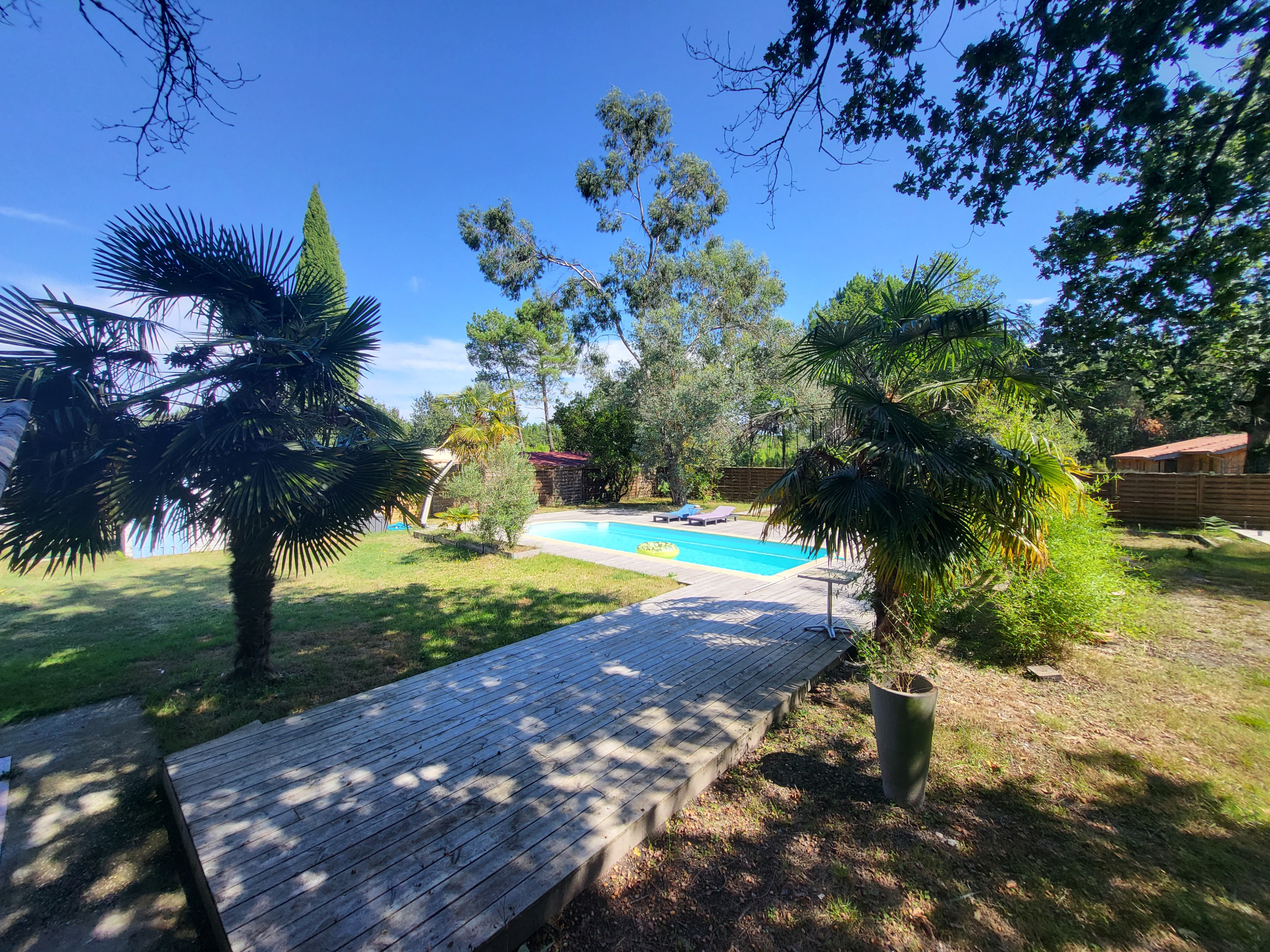 Maison à vendre à Brach, 169 m², 5 pièces – photo 1 sur 13