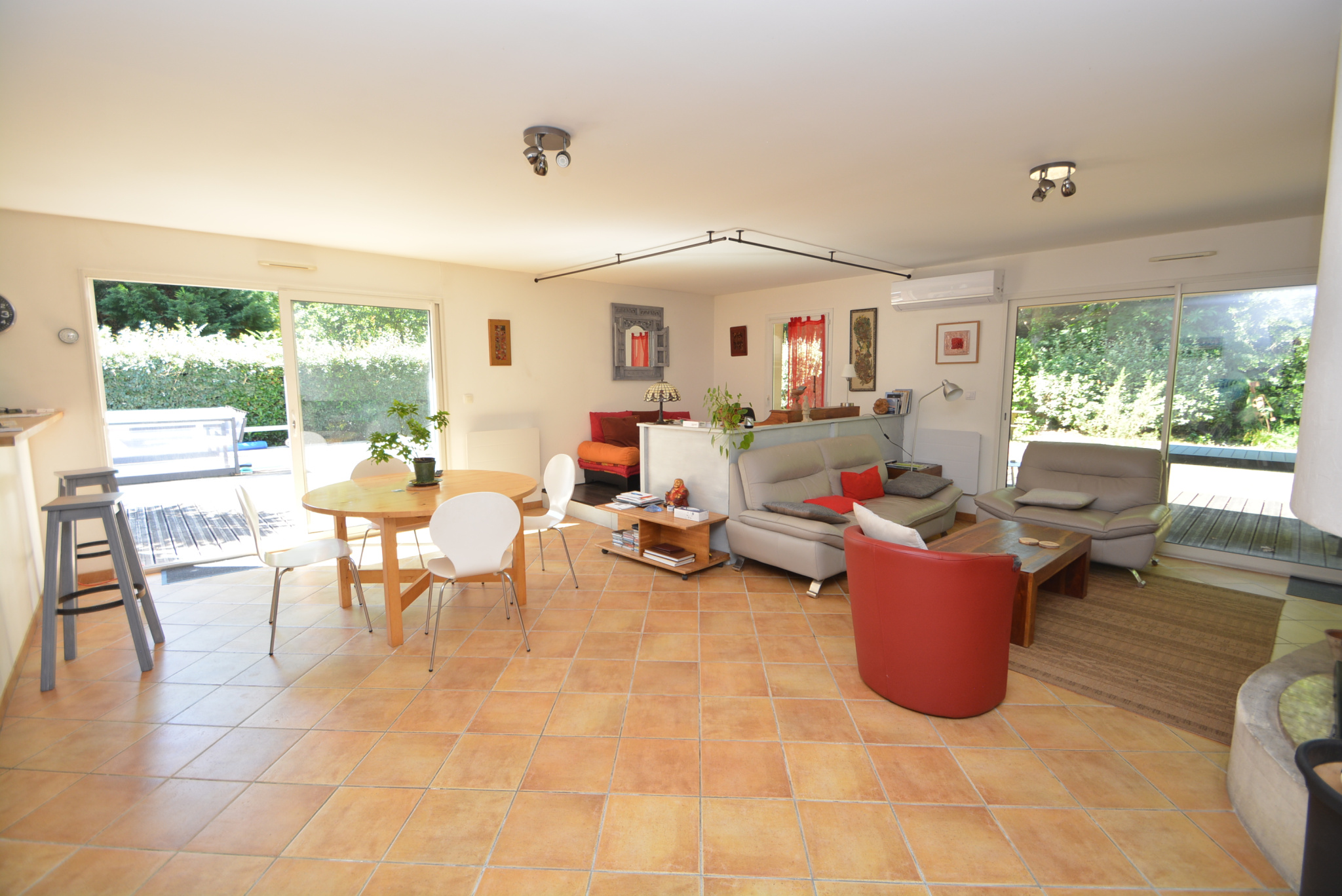 Maison à vendre à Saumos, 109,71 m², 4 pièces – photo 2 sur 11